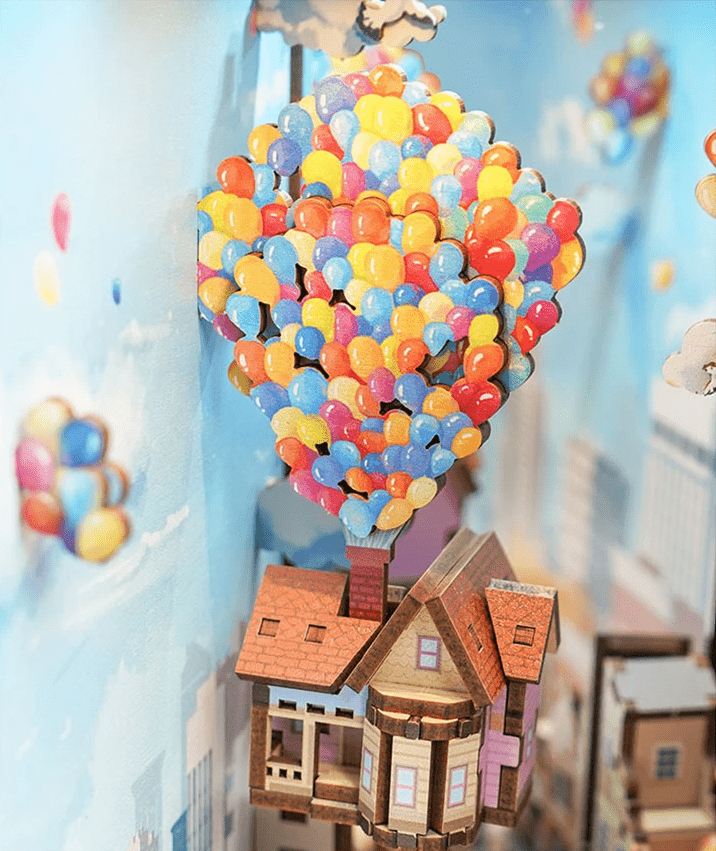 FancyNooks™- Balloon House