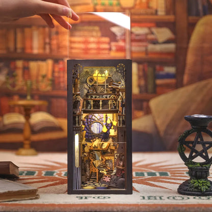 DIY BookNook - Magic Chamber