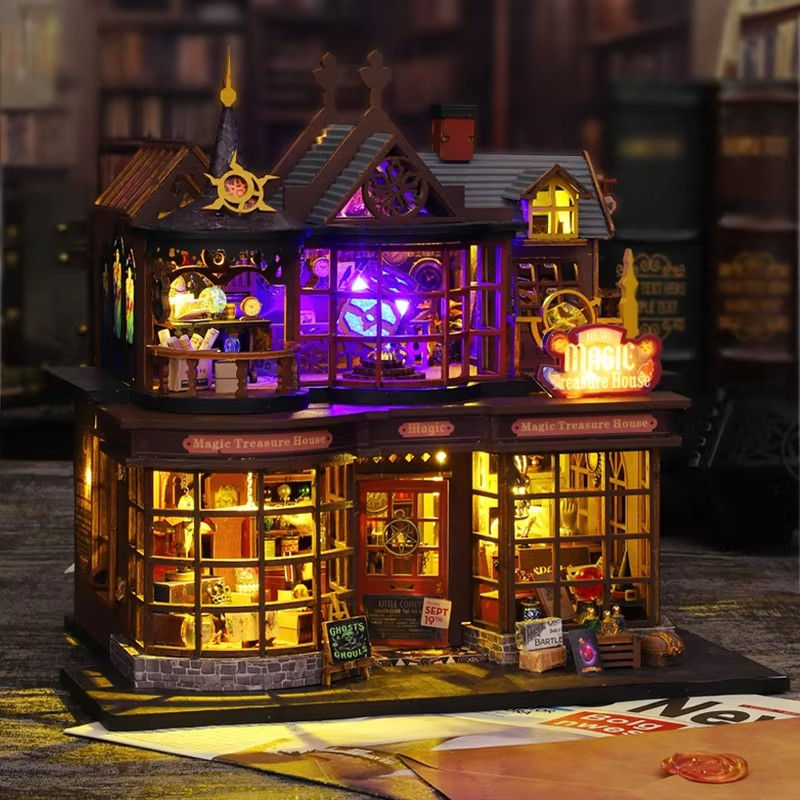 FancyNooks™ Magic Treasure House